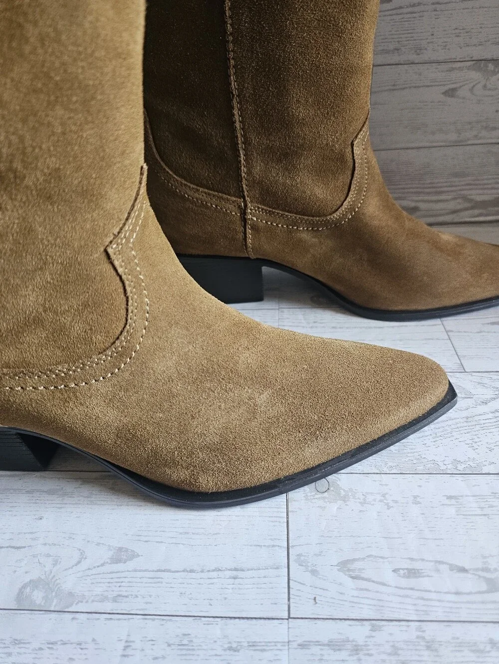 Zara brand style